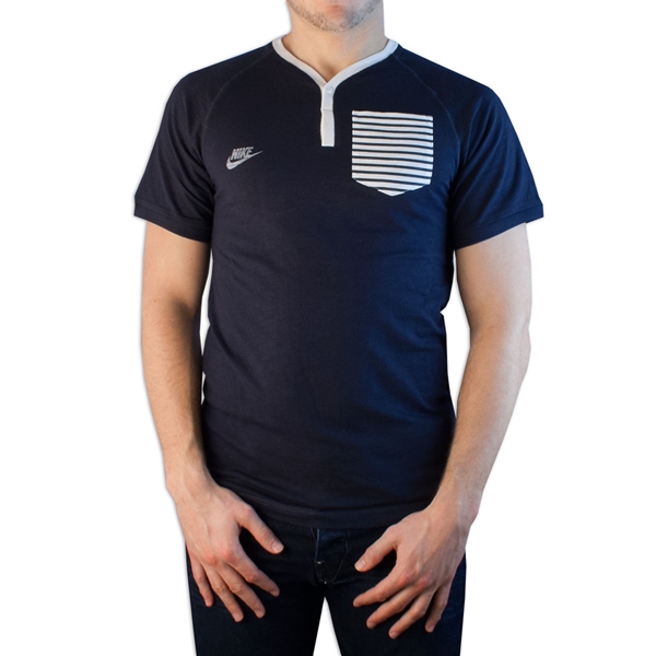 Picture of Nike Sportswear - Nike FFF Henley T-shirt